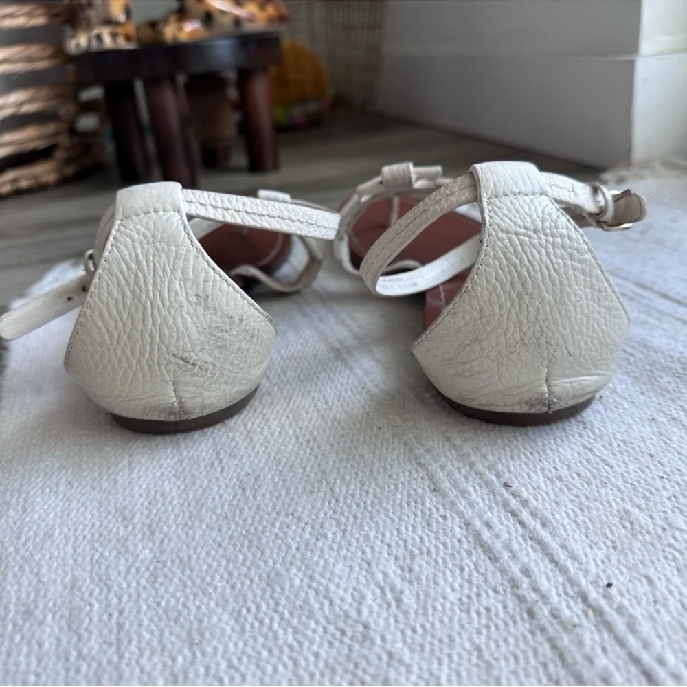 Tory Burch White Leather Phoebe Logo Sandals - Picture 6 of 6